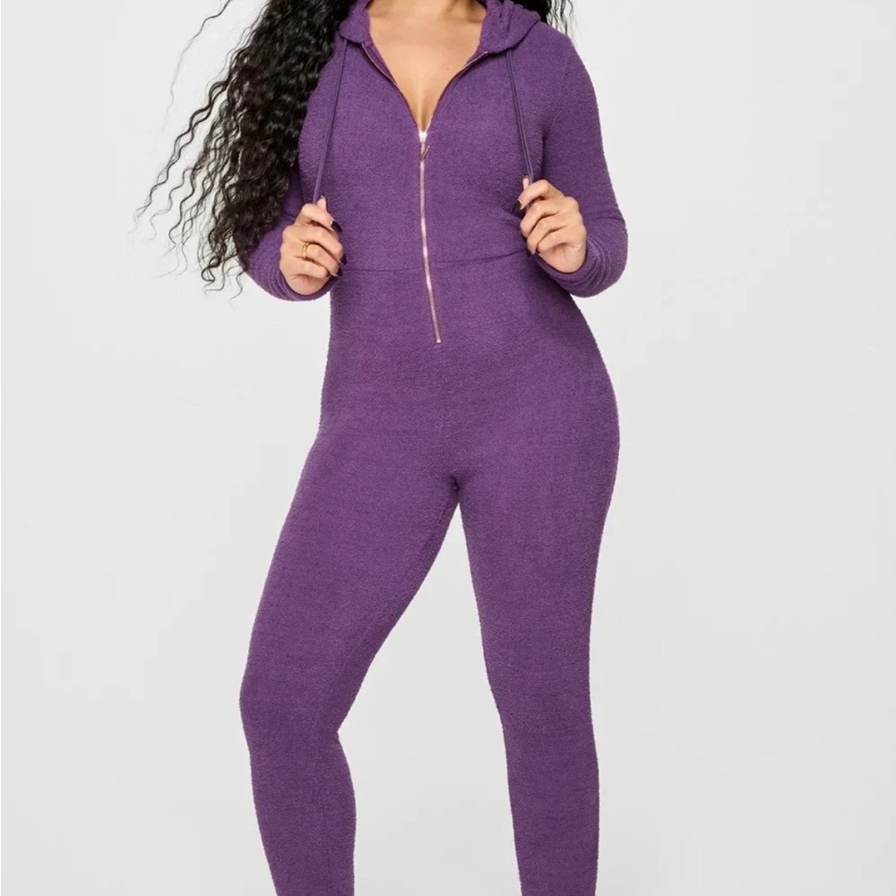 YITTY “Pet Me” Onesie, Purple with Gold Zipper. Brand new with tags.